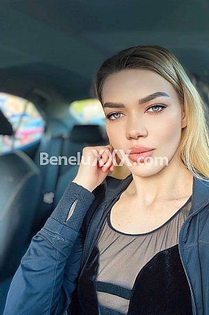 Crystal escort girl à Luxembourg