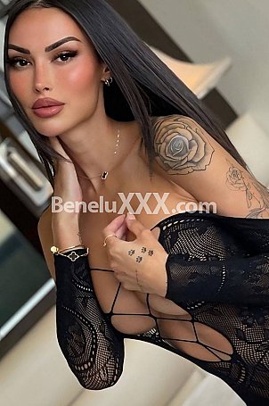 Polina escort girl à Luxembourg