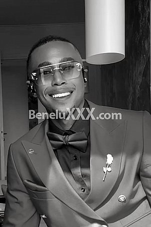 PilotNoir escort girl à Bruxelles