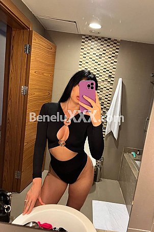 Thea escort girl à Luxembourg
